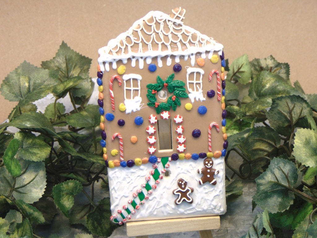 CAS-15  Ginger Bread House